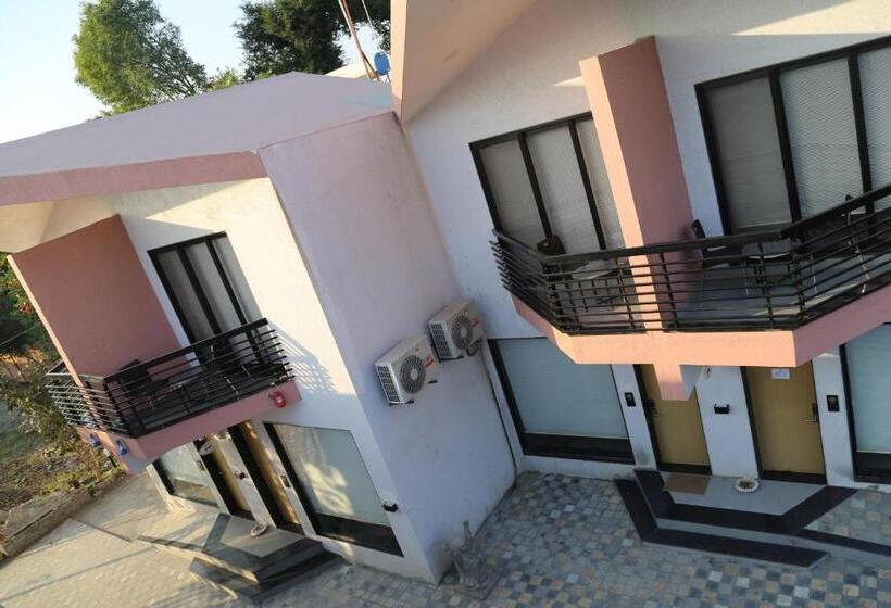 Villa 3 soveværelser, Suryaansh