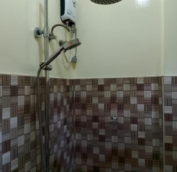 اتاق استاندارد, Guyangan Homestay Siargao