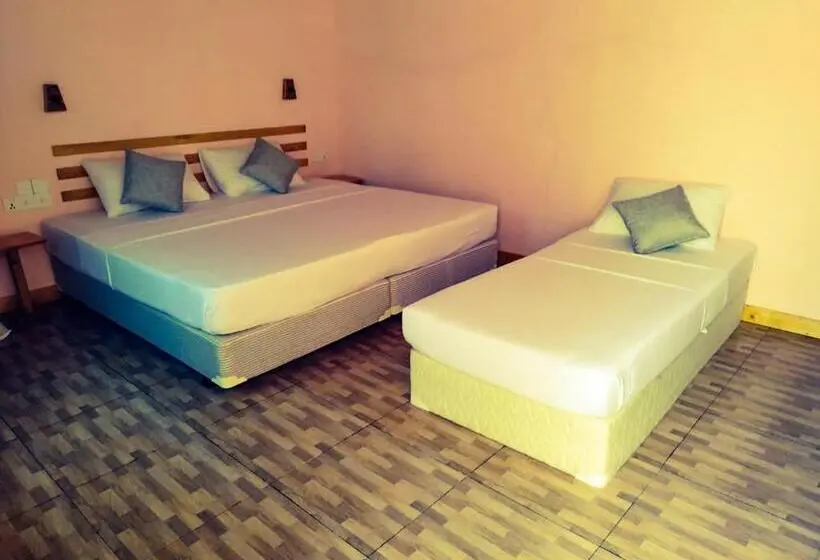 اتاق سوپریور با چشم‌انداز باغ, Mamello Beach Club Maldives