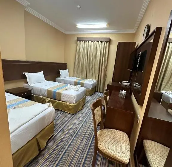 Standard Kolmen Hengen Huone, فندق نجمة ذاخر توصيل مجاني من والى الحرم