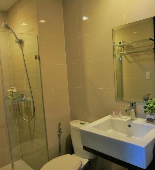 استودیو استاندارد با چشمانداز باغ, Eighty One Building C53j Condotel