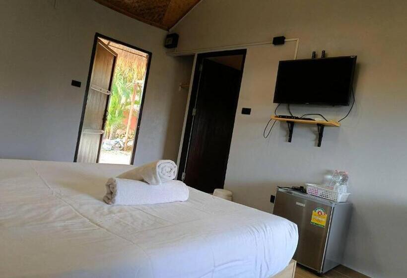 Номер Стандарт, Khao Yai Lake Hill Resort เขาใหญ่เลค ฮิลล์ รีสอร์ท