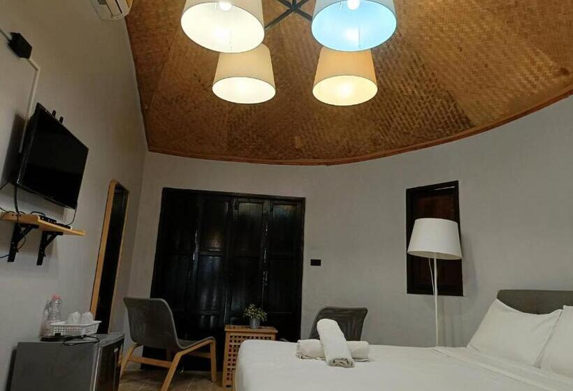 Standardrum, Khao Yai Lake Hill Resort เขาใหญ่เลค ฮิลล์ รีสอร์ท