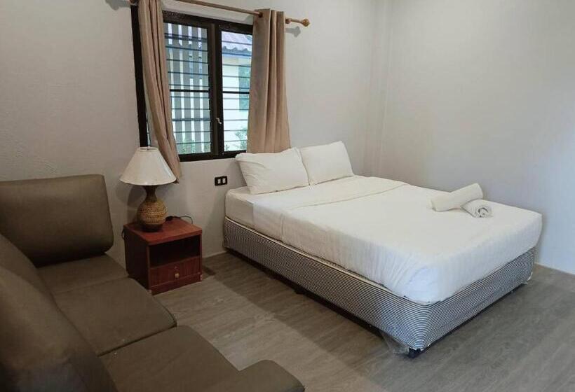 Deluxrum med Balkong, Khao Yai Lake Hill Resort เขาใหญ่เลค ฮิลล์ รีสอร์ท