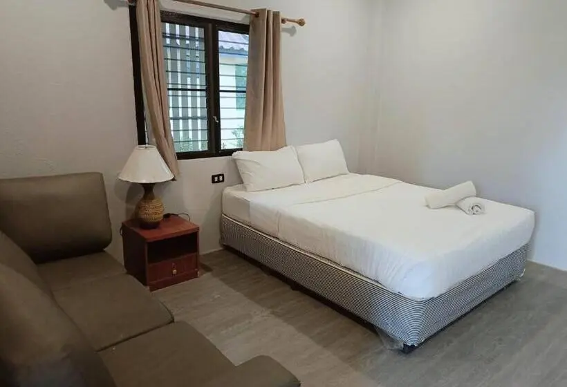 バルコニー付きデラックスルーム, Khao Yai Lake Hill Resort เขาใหญ่เลค ฮิลล์ รีสอร์ท