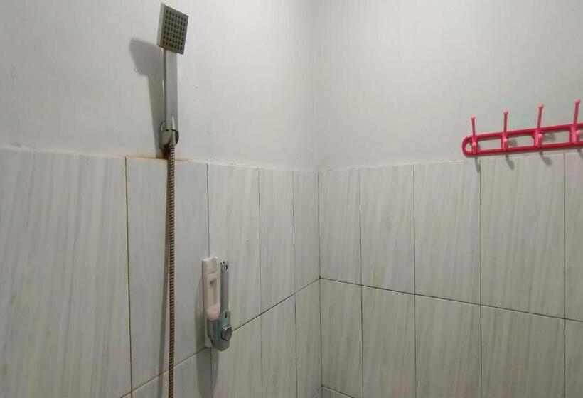 标准间, Oyo 93512 Umbuy Homestay