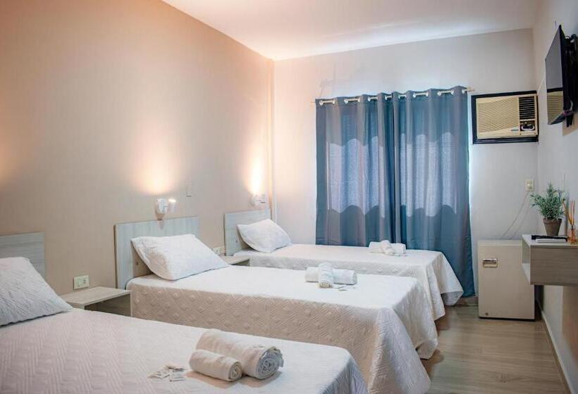 اتاق استاندارد سه نفره, Rio Dorado