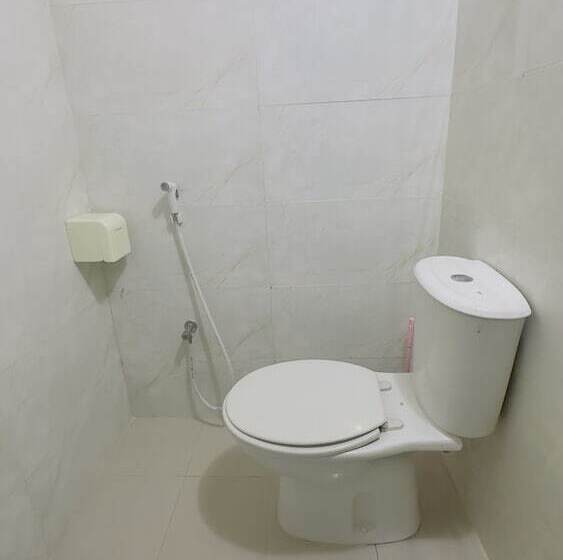 اتاق اکونومی, Rose Garden Palace Residential