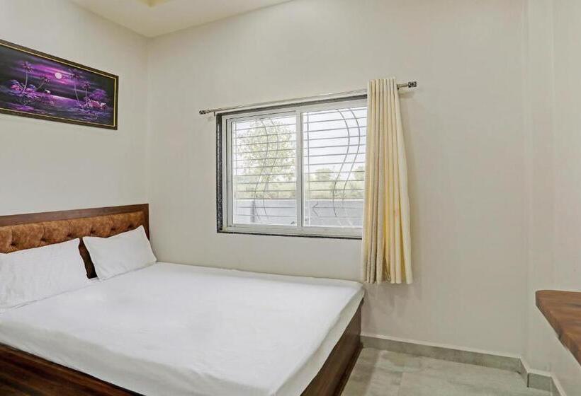 三人经典房间, Oyo Hotel Brown Hill