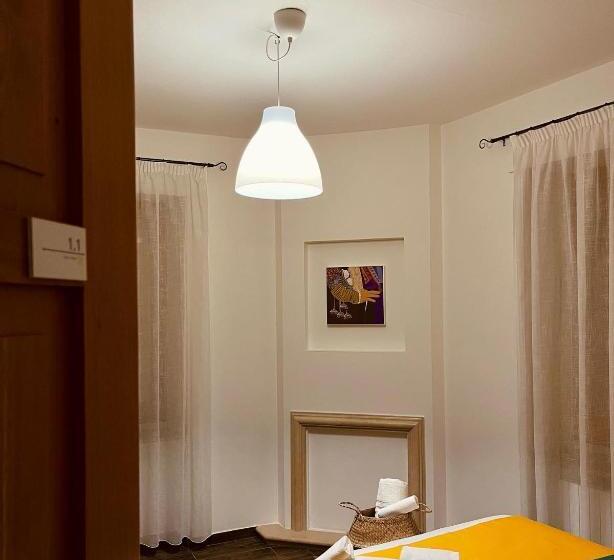 חדר סטנדרט, Carrales Guest House