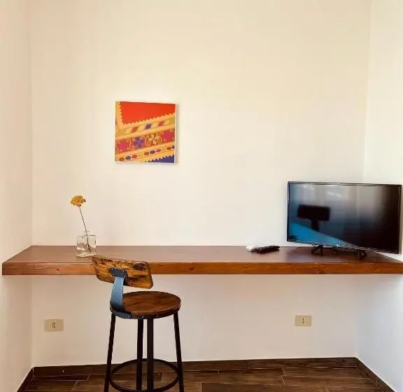 スーペリアールーム, Carrales Guest House