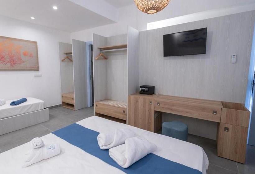 Номер Стандарт Трехместный, Il Cortile Isola Casa Vacanze