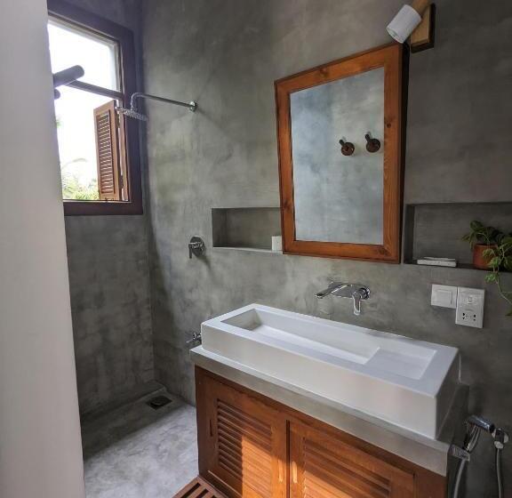 Семейный Номер Вид на Сад, Losu Polhena