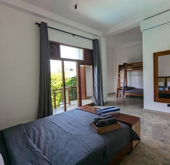 Семейный Номер Deluxe, Losu Polhena