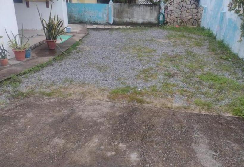 Quarto standard, Caminhos Do Mar Hostel