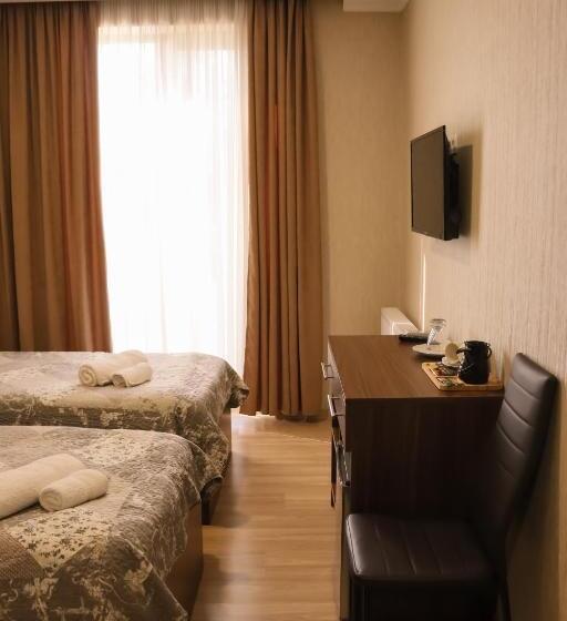 Deluxe Room Mountain View, Kisi Garden