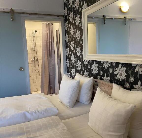 חדר סטנדרט חדר אמבטיה משותף, Skogen Lodge