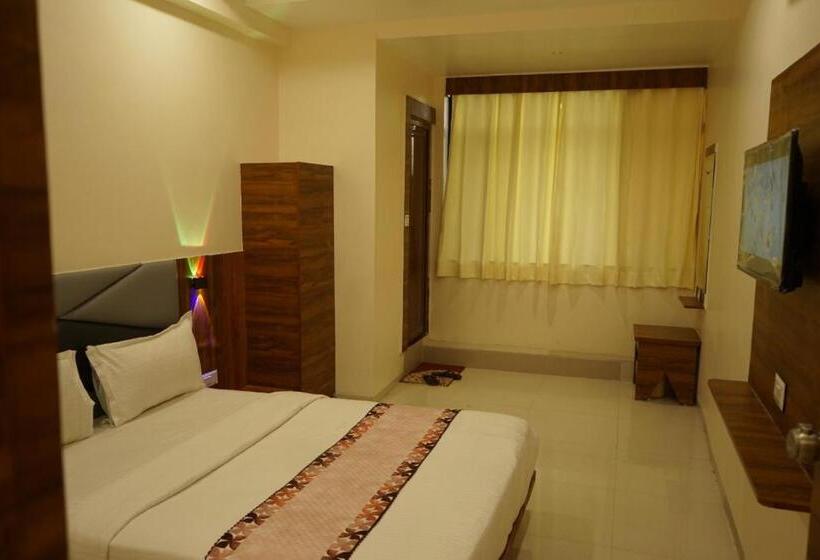 חדר דלוקס, Metro Inn