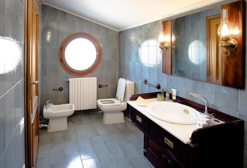 スタンダードトリプルルーム, B&b Green House