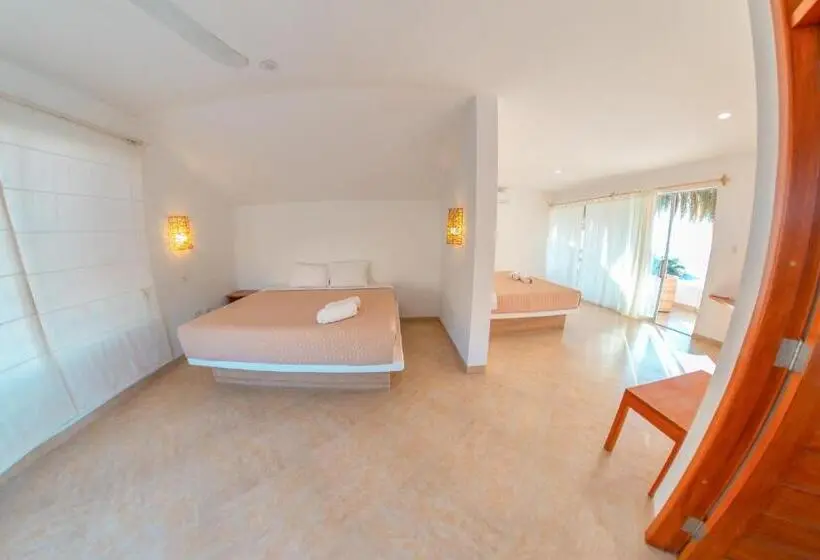 اتاق خانوادگی, Beso De Sal Resort