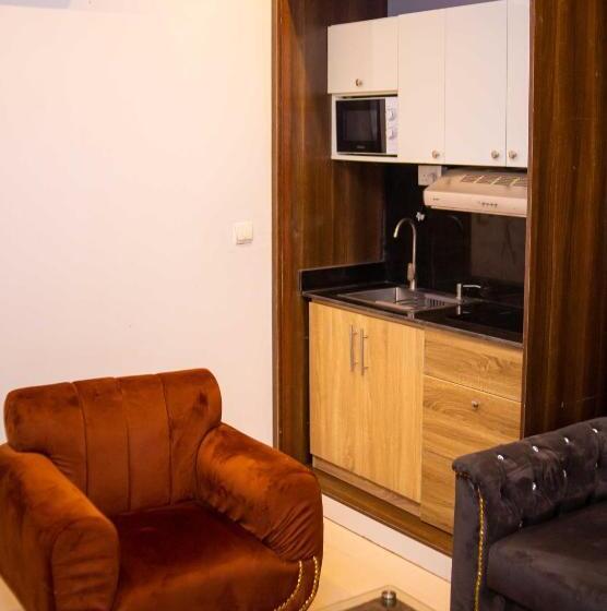 سوییت جونیور, Dozubel