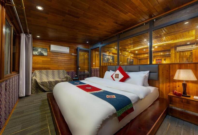 سوییت با چشمانداز کوه, Sapa View Spring Garden