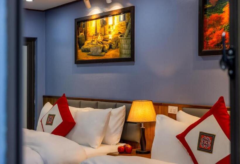 سوئیت جونیور با چشمانداز کوهستان, Sapa View Spring Garden