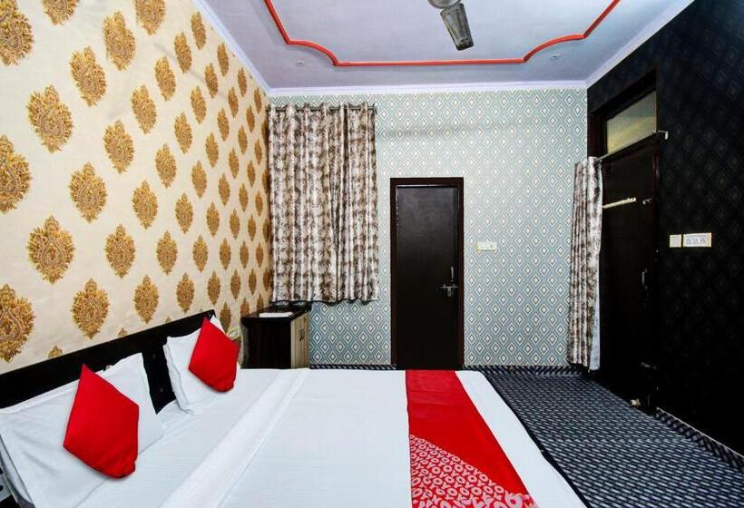 Трехместный Номер Классика, Oyo Hotel Rao Residency