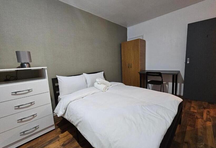 غرفة قياسية, Spitalfields Rooms