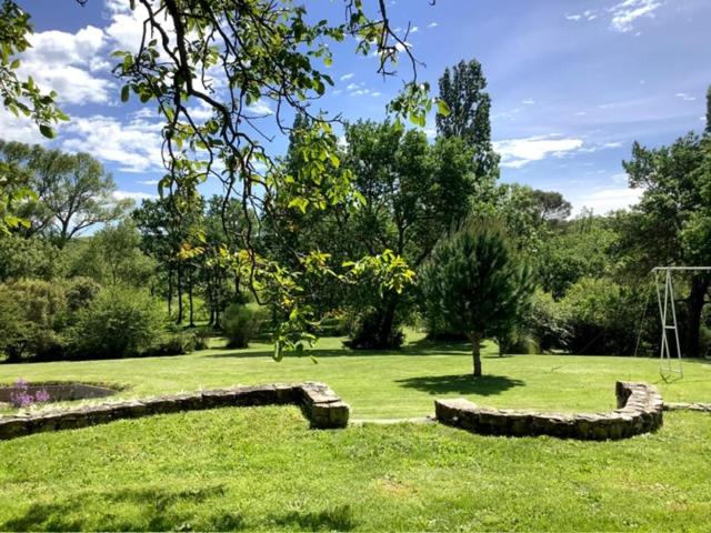 منزل 4 غرف نوم, Gîte Le Mas Du Colombeyras