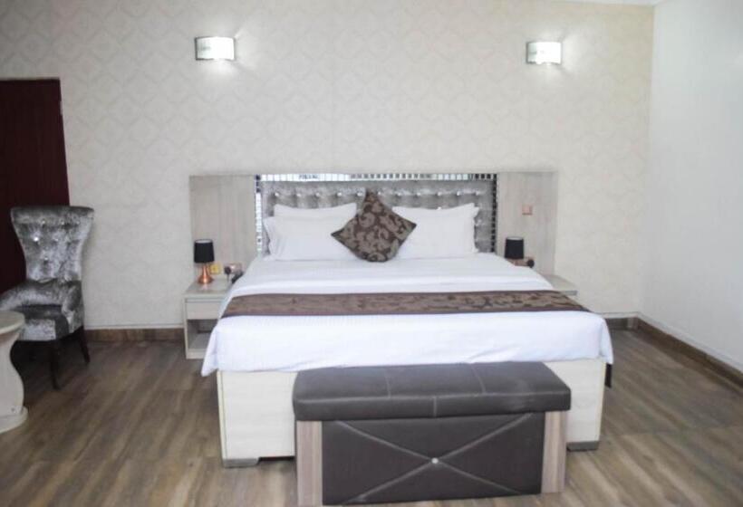 اتاق لوکس با تخت بزرگ, Golden Tulip Hotel Gt31 Stadium Road