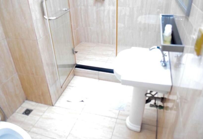 اتاق استاندارد, Golden Tulip Hotel Gt31 Stadium Road