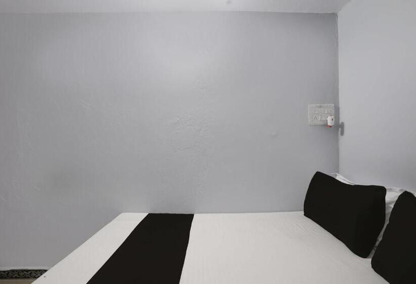 غرفة كلاسيكية ثلاثية, Oyo Rp