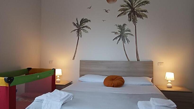 ファミリールーム, F.a.m.s