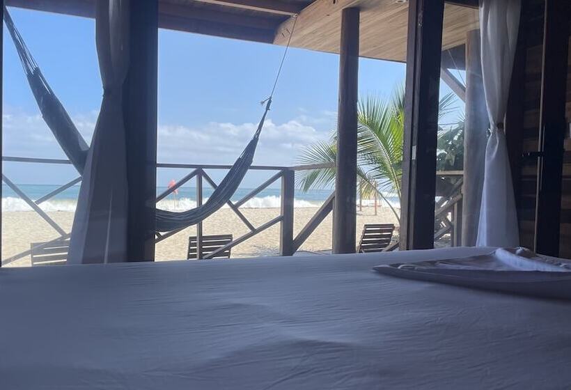 Номер Deluxe Вид на Море, Hostal Mocambo Beach