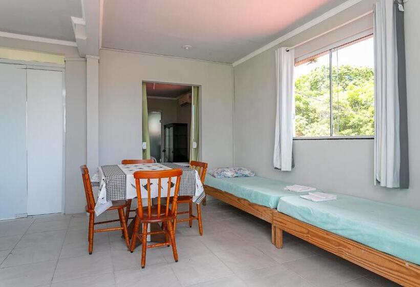 غرفة عائلية مطلّة علي البحر, Pousada Residencial Marinho