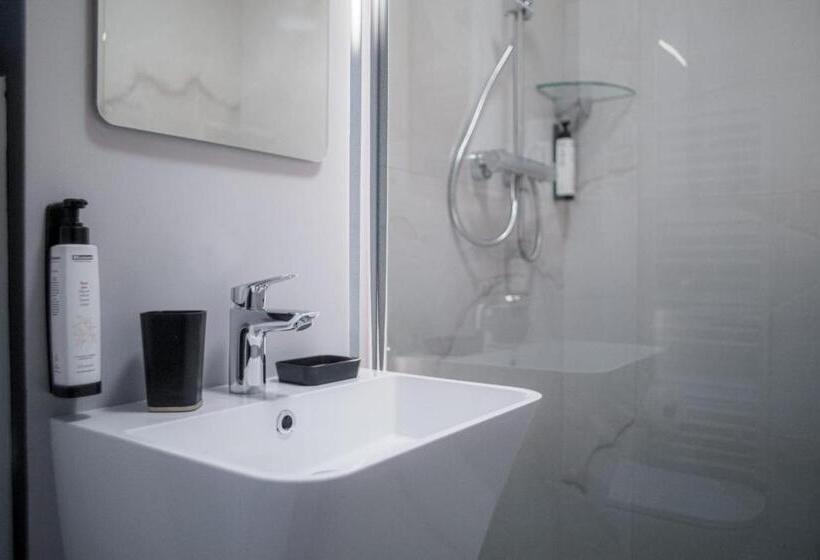 Бунгало Deluxe, Nisa Kub Residence