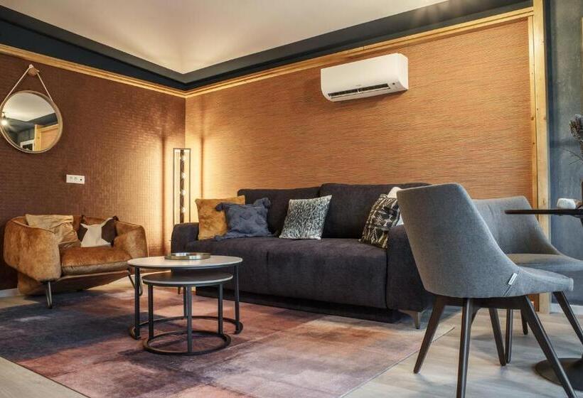 Бунгало Deluxe, Nisa Kub Residence