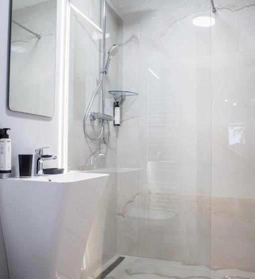 Бунгало Deluxe, Nisa Kub Residence