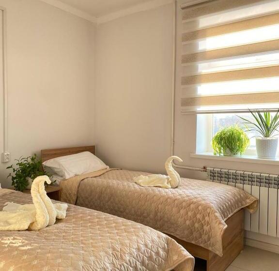 اتاق لوکس, Sayak Hostel