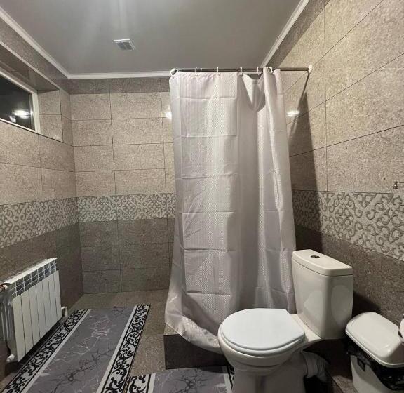 اتاق استاندارد چهار تخته, Sayak Hostel