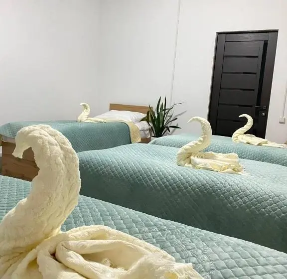 اتاق استاندارد چهار تخته, Sayak Hostel