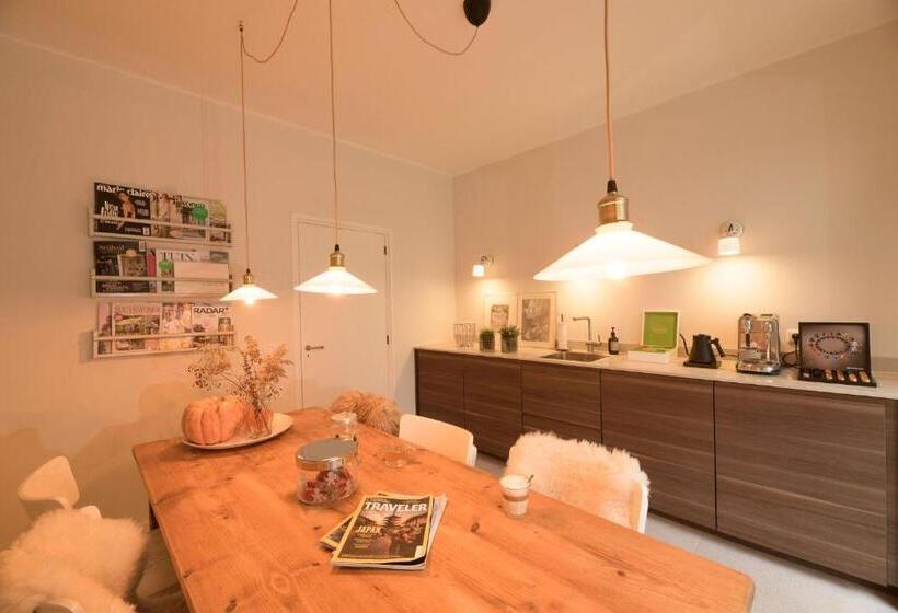 غرفة قياسية مطلّة علي الحديقة, Huishotel Bed Bij Bort