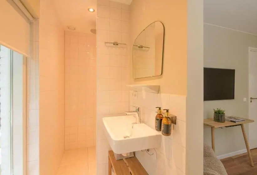 Standard-huone Puutarhanäkymä, Huishotel Bed Bij Bort