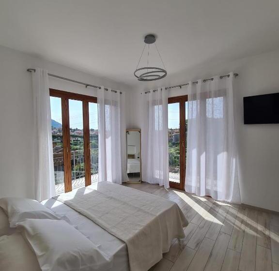 スタンダードトリプルルーム, Villa Mafalda