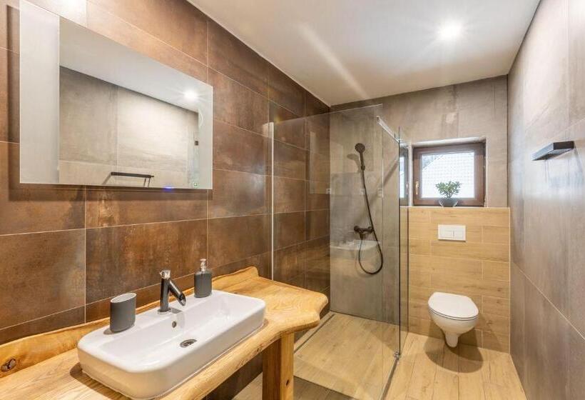 带2个卧室的公寓, Chalety Bystra