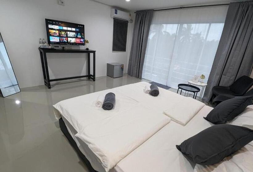 חדר סטנדרט עם מרפסת, Chu Cha S Rooms