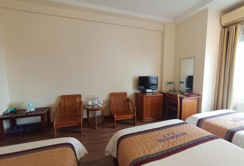 اتاق استاندارد سه نفره, Khách Sạn Hữu Nghị