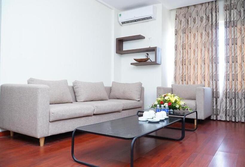 سوییت, Khách Sạn Hữu Nghị