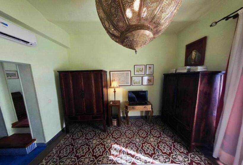 סוויטה, Utopía